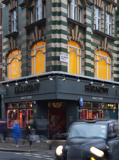 Exterior view of the Cedric Bardawil Gallery, courtesy of Cedric Bardawil